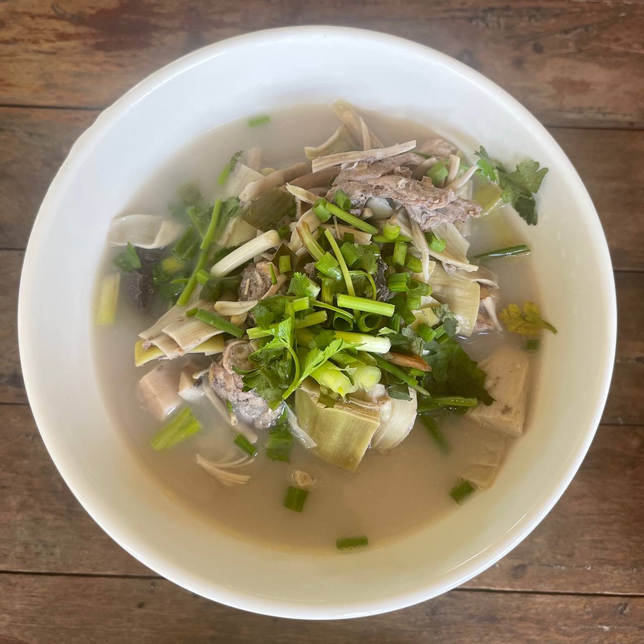 ស្ងោរត្រយ៉ូងចេកសាច់មាន់